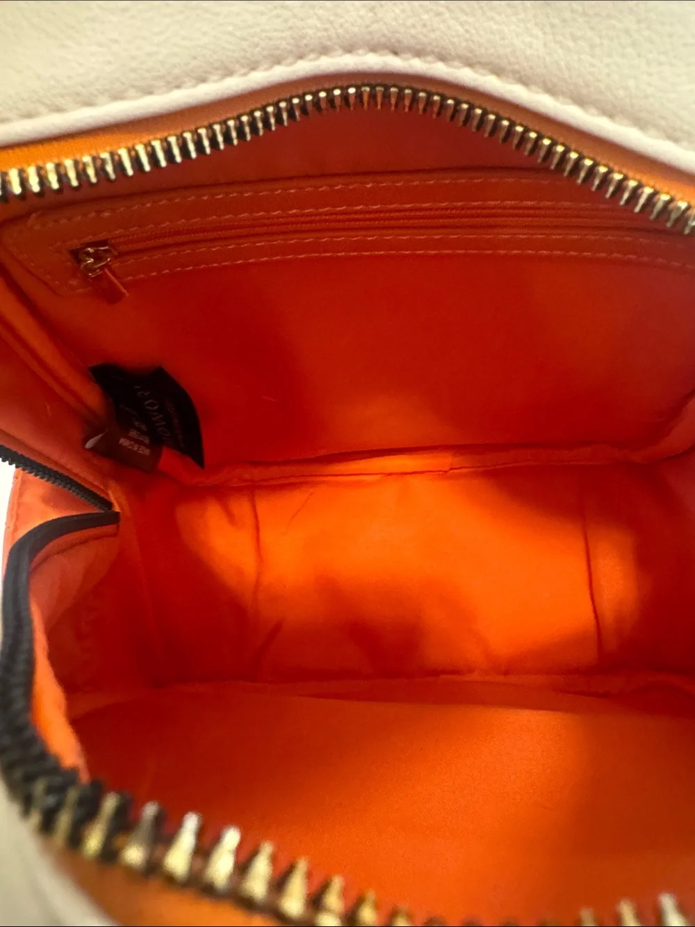Pokémon Bioworld Pumpkin Pikachu Backpack